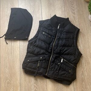 No Boundaries Black Quilted Vest with Removable Hood